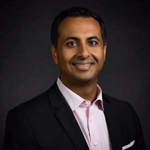 Meet your Posher, Amit